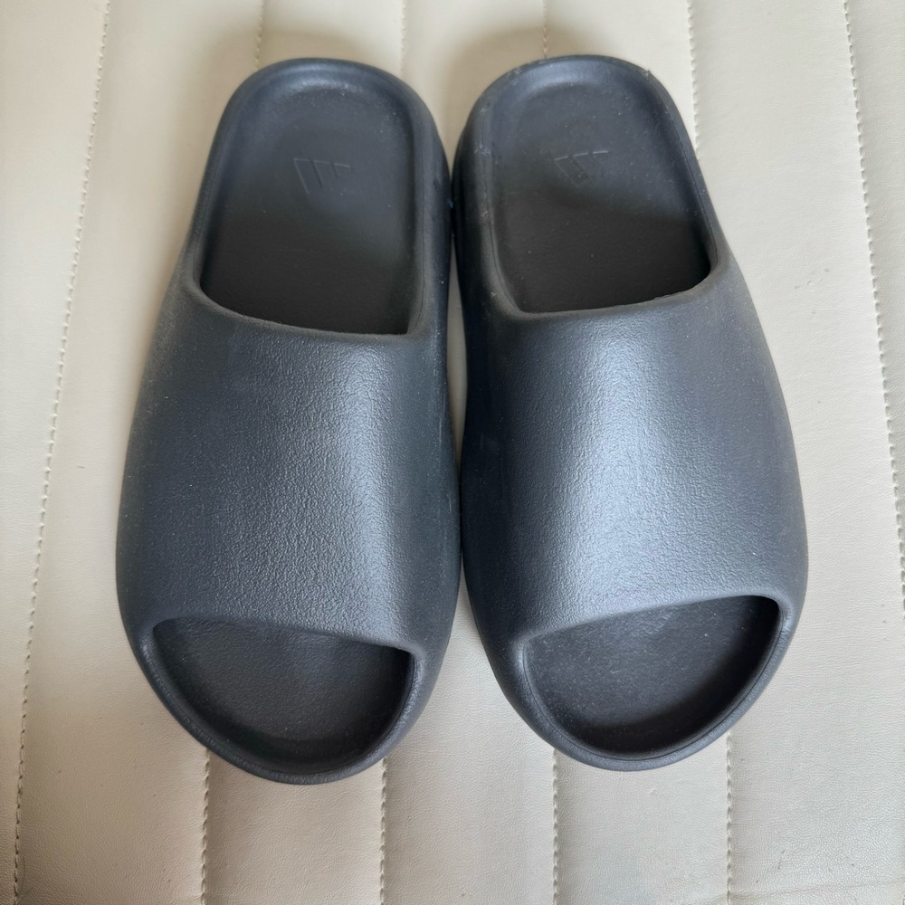 adidas Yeezy Slide- Onyx